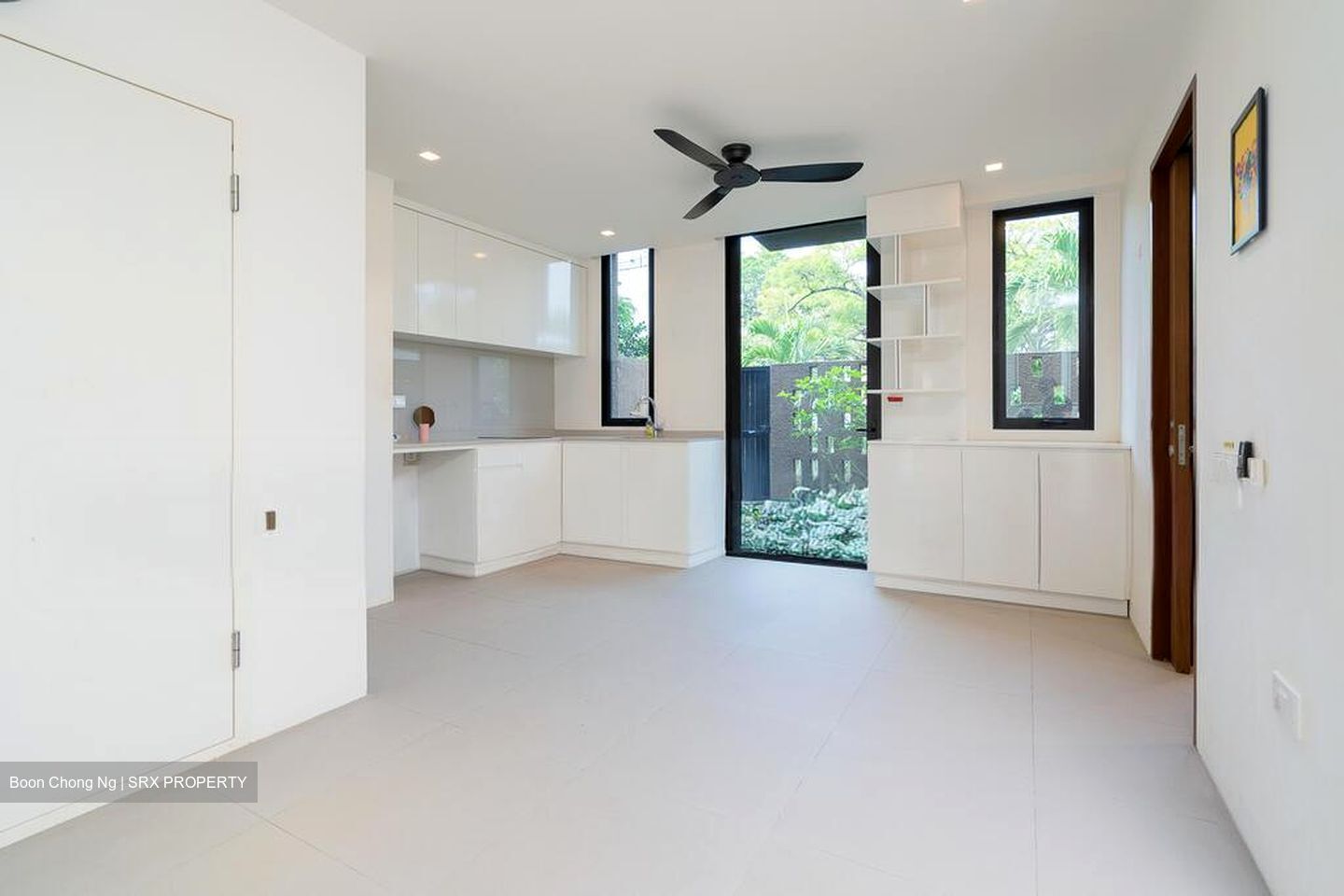 Sembawang Hills Estate (D20), Terrace #519038301